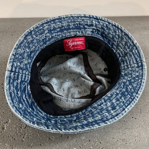 SUPREME Jacquard Logos Denim Bucket Hat - Picture 3 of 5